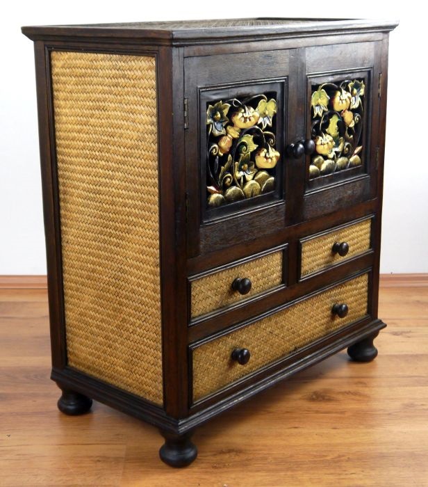 Schränke mit Elefantenschnitzerei Massivholz Asia Möbel Thailand